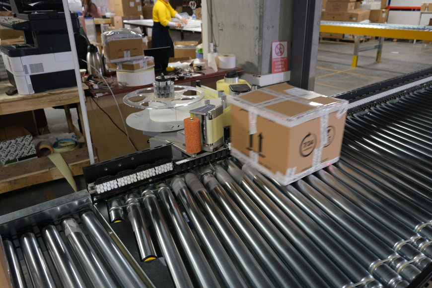 Interroll och Teknokom har levererat ett helautomatiserat och fjärrövervakat materialhanteringssystem för Karaca Group i Turkiet